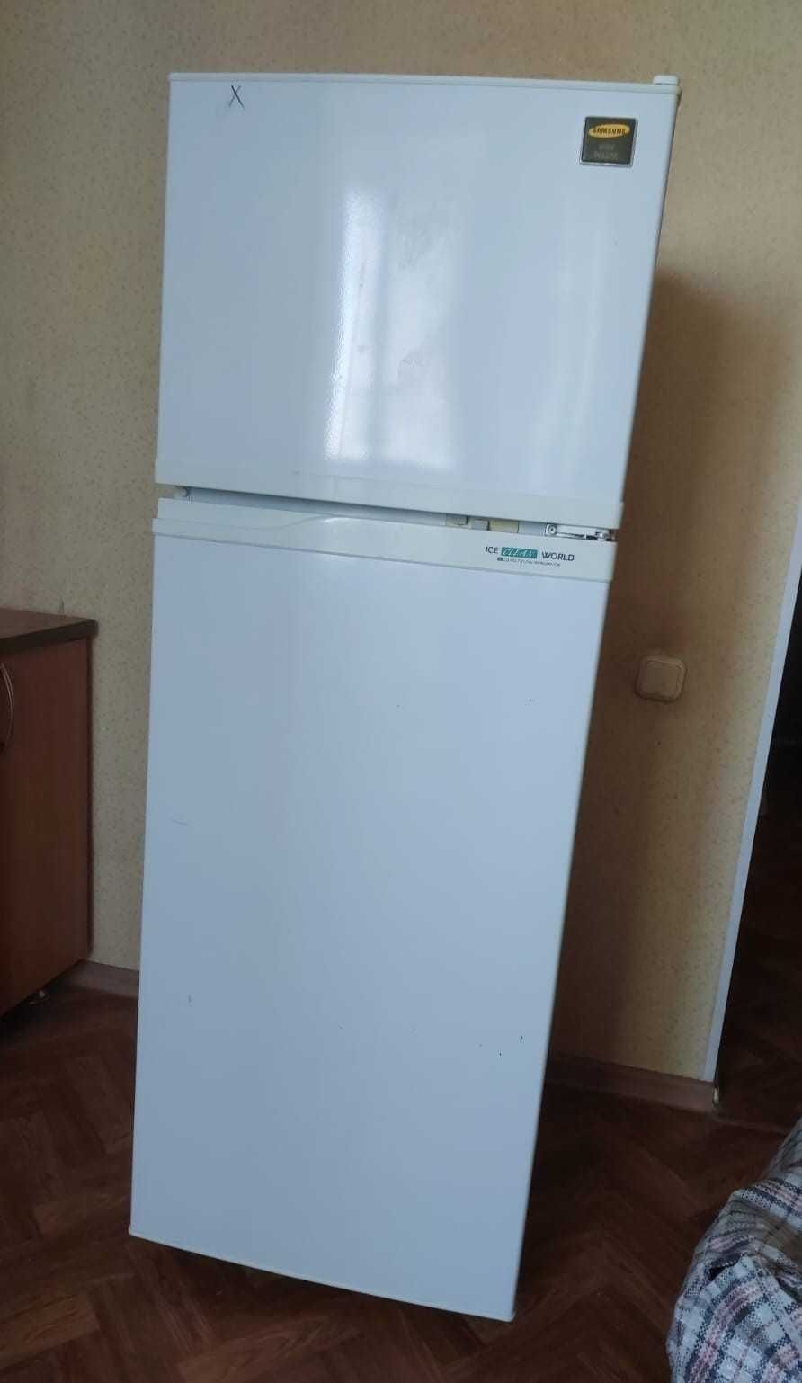 2-х камерный холодильник Самсунг