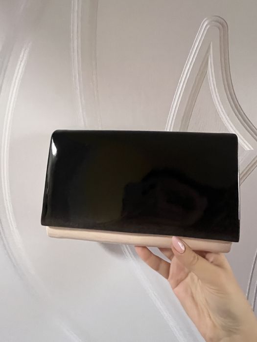 Колекция от дамски чанти