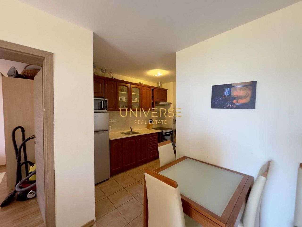 Продава се Двустаен апартамент в Свети Влас - 60 кв.м за 1550 €/кв.м - Снимка #12