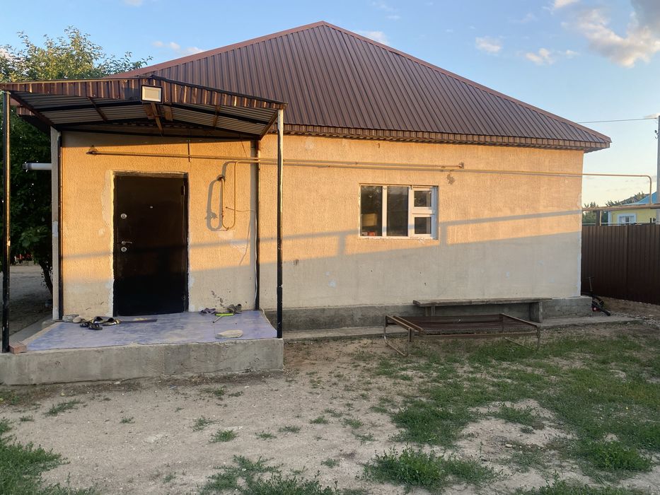 Продам дом район керпичный