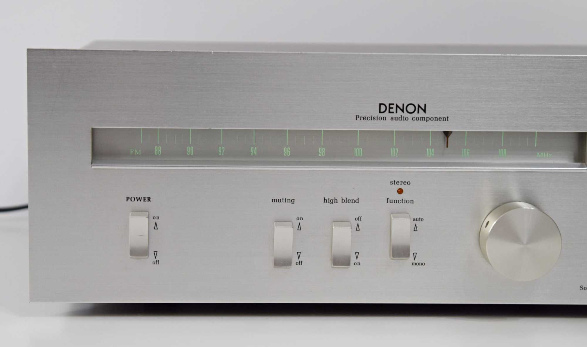 Tuner Denon TU-332, radio