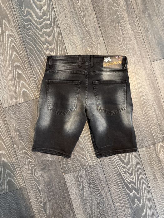 Blugi scurti Dsquared marimea S