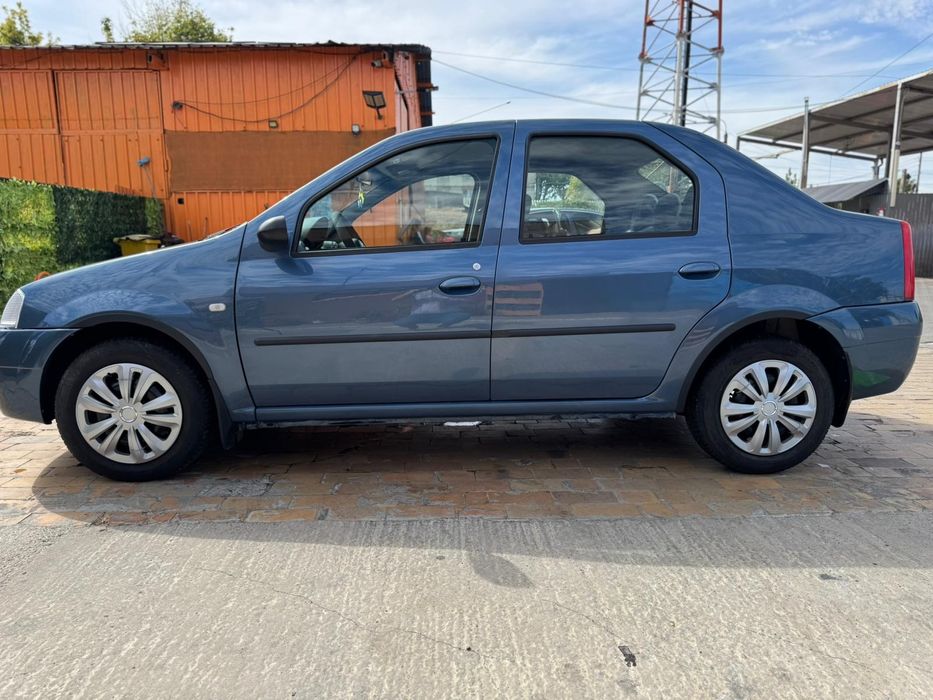 Dacia Logan PH 1 Laureat