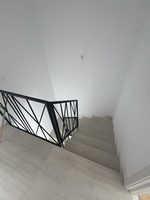 Vand casa tip duplex Micro 17