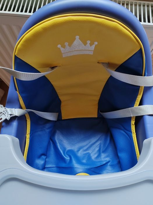 Vând scaun de masă bebe