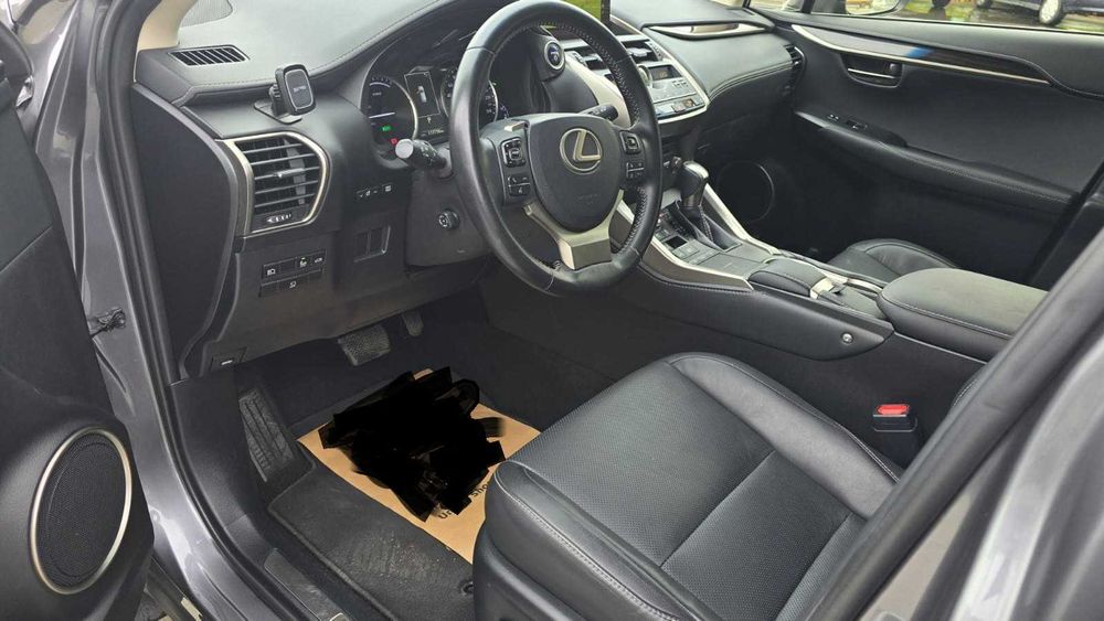 NX 300h  4x4 AWD Lux full predare leasing variante schimb