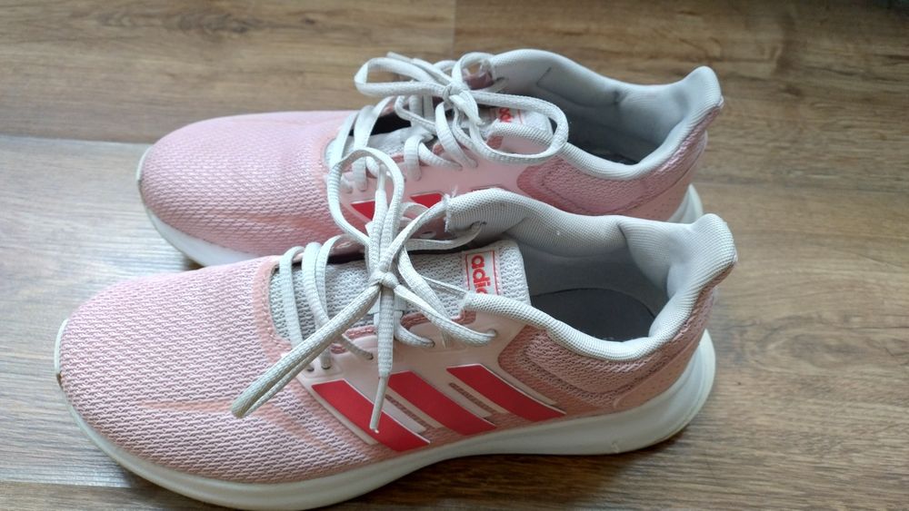 Маратонки Адидас