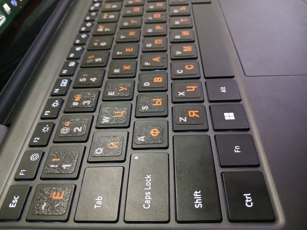 Samsung Galaxy Book 2 Pro