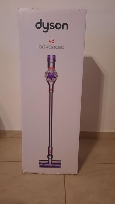 Прахосмукачка Dyson V8.