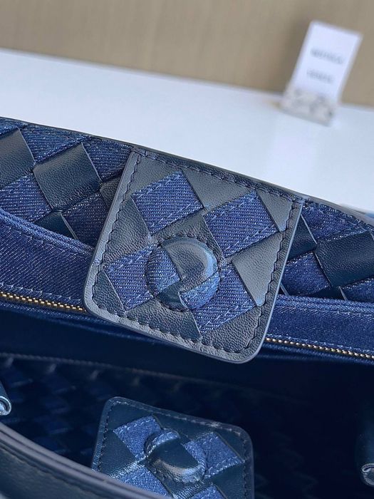 Geanta Bottega Veneta Andiamo