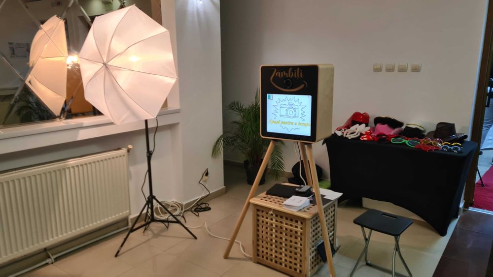 Cabina foto/ Platforma 360/ Baloane fum/ Baloane explozive/ Fum Greu