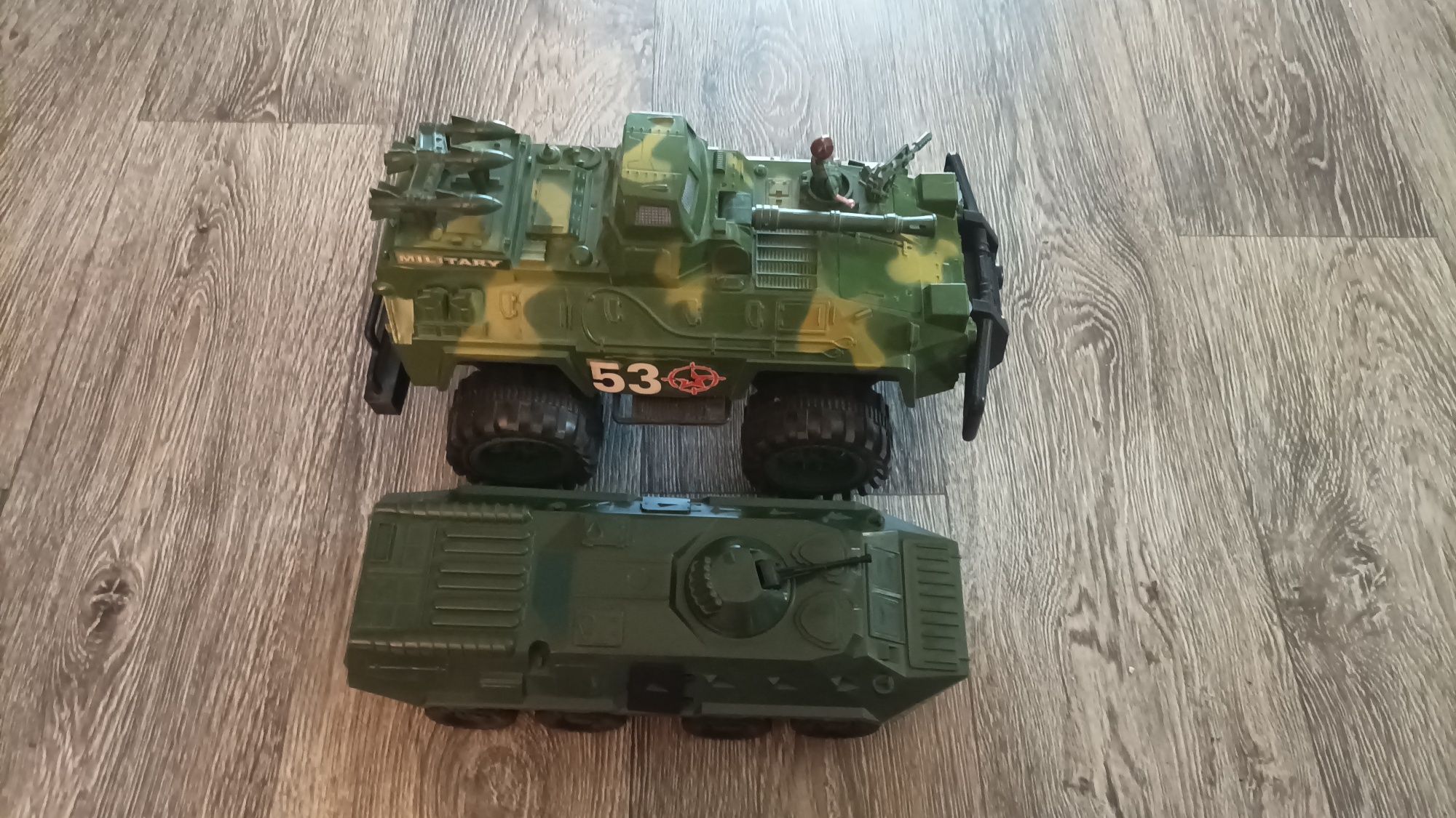 2бр Детски Играчки
