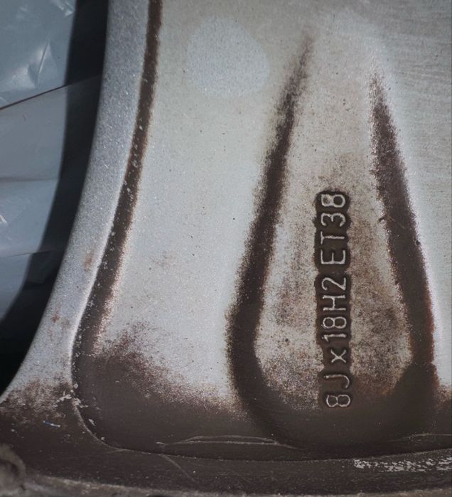 Vând set jante originale Mercedes Benz R 18 anvelope 235/60/18 senzori