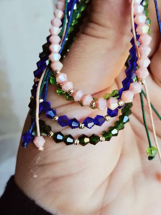 2 brățări cu bile