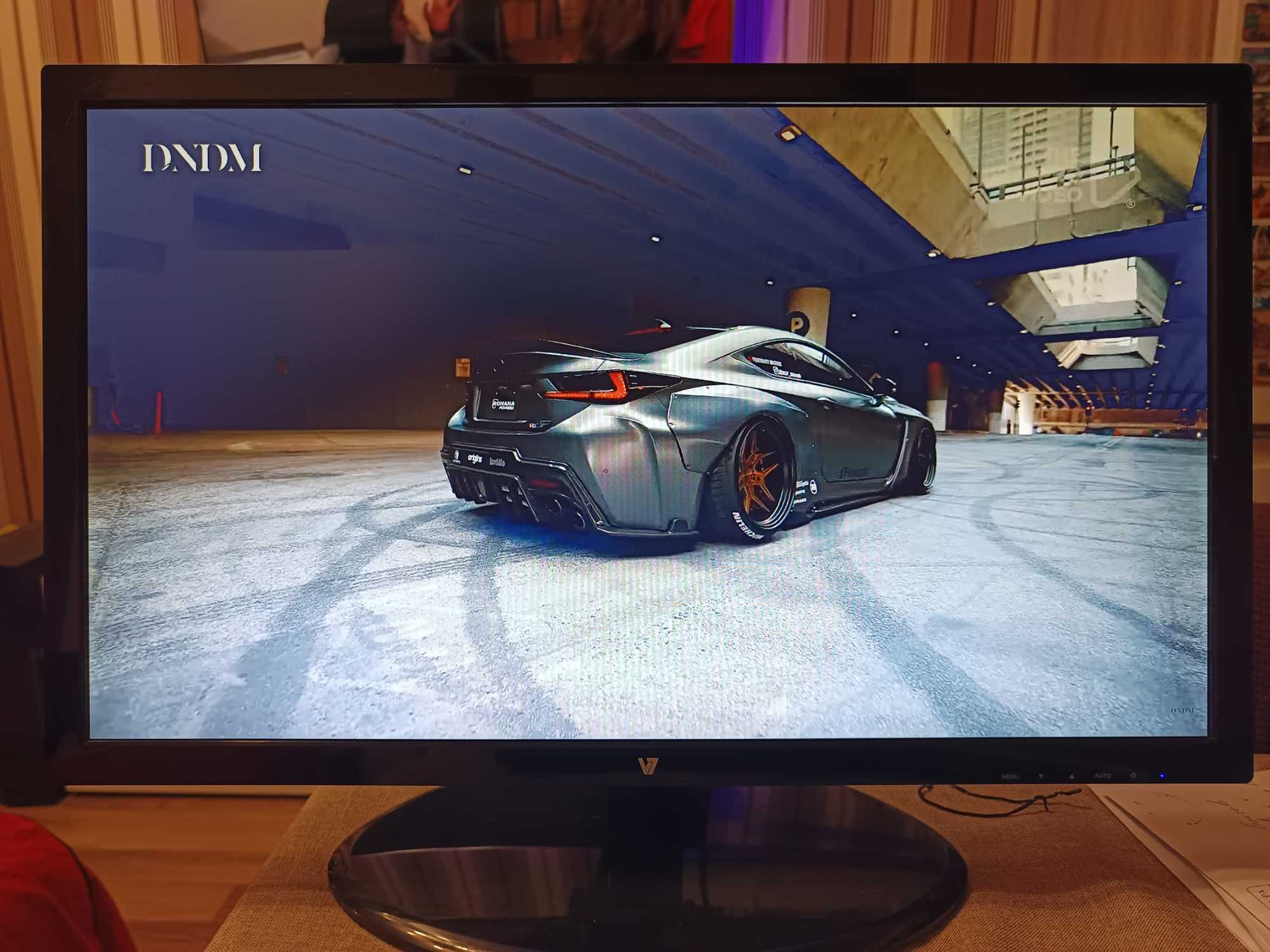 LED монитор 21" Full HD AOC V7