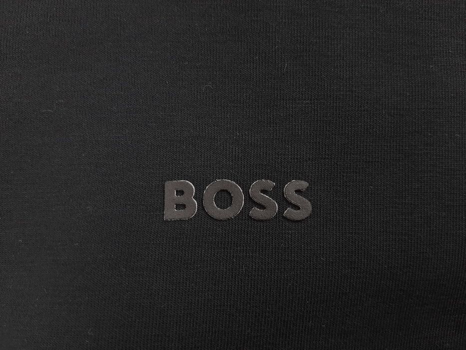 Hugo Boss Soody - Оригинален мъжки суитшърт размер S-M