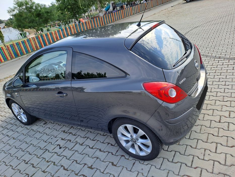 Opel Corsa D 1.4 Benzina + GPL
