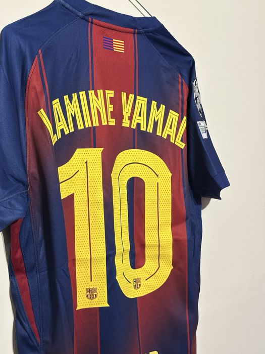 Тениска на FC Barcelona с името на Lamine Yamal - НОВА!