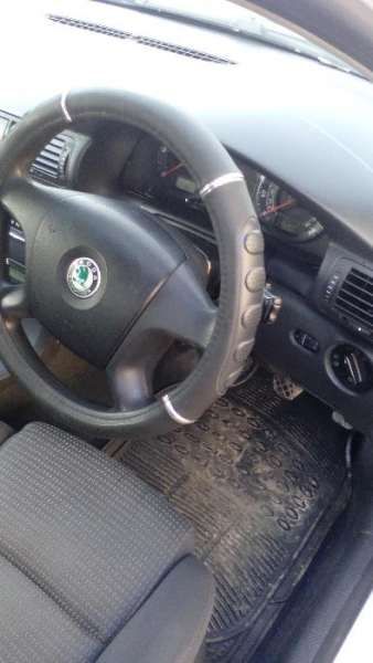 Шкода Октавия суперб 1.9 ТДИ 105 к.с.