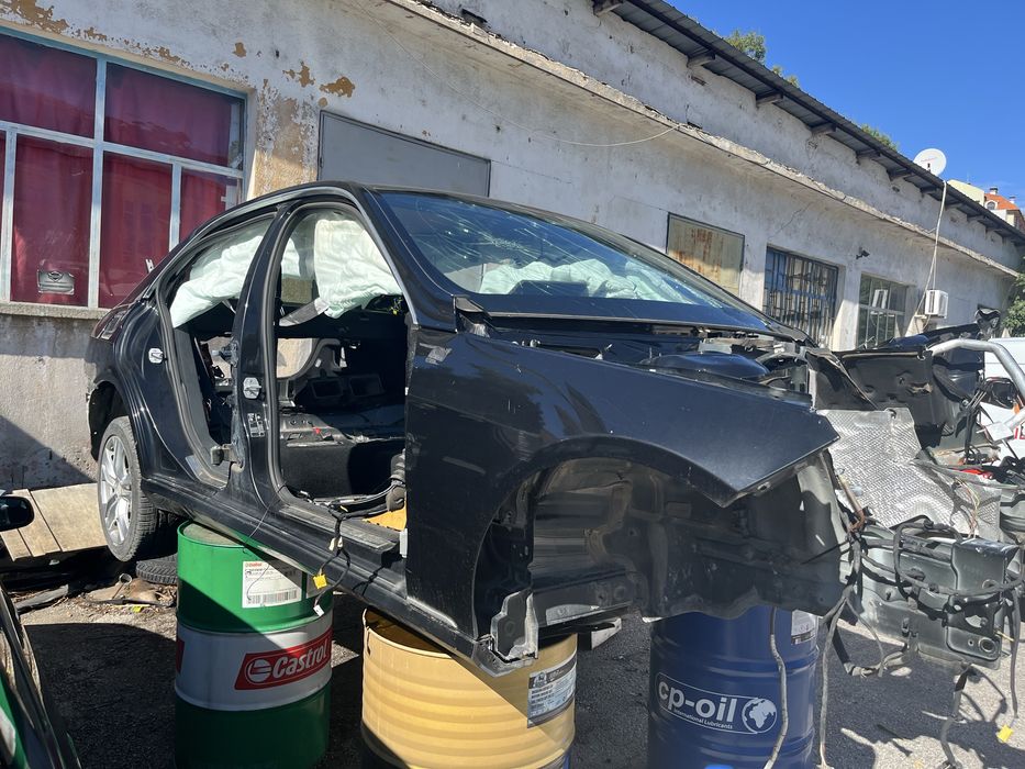 Mercedes-Benz E350 4matic 2014 на части