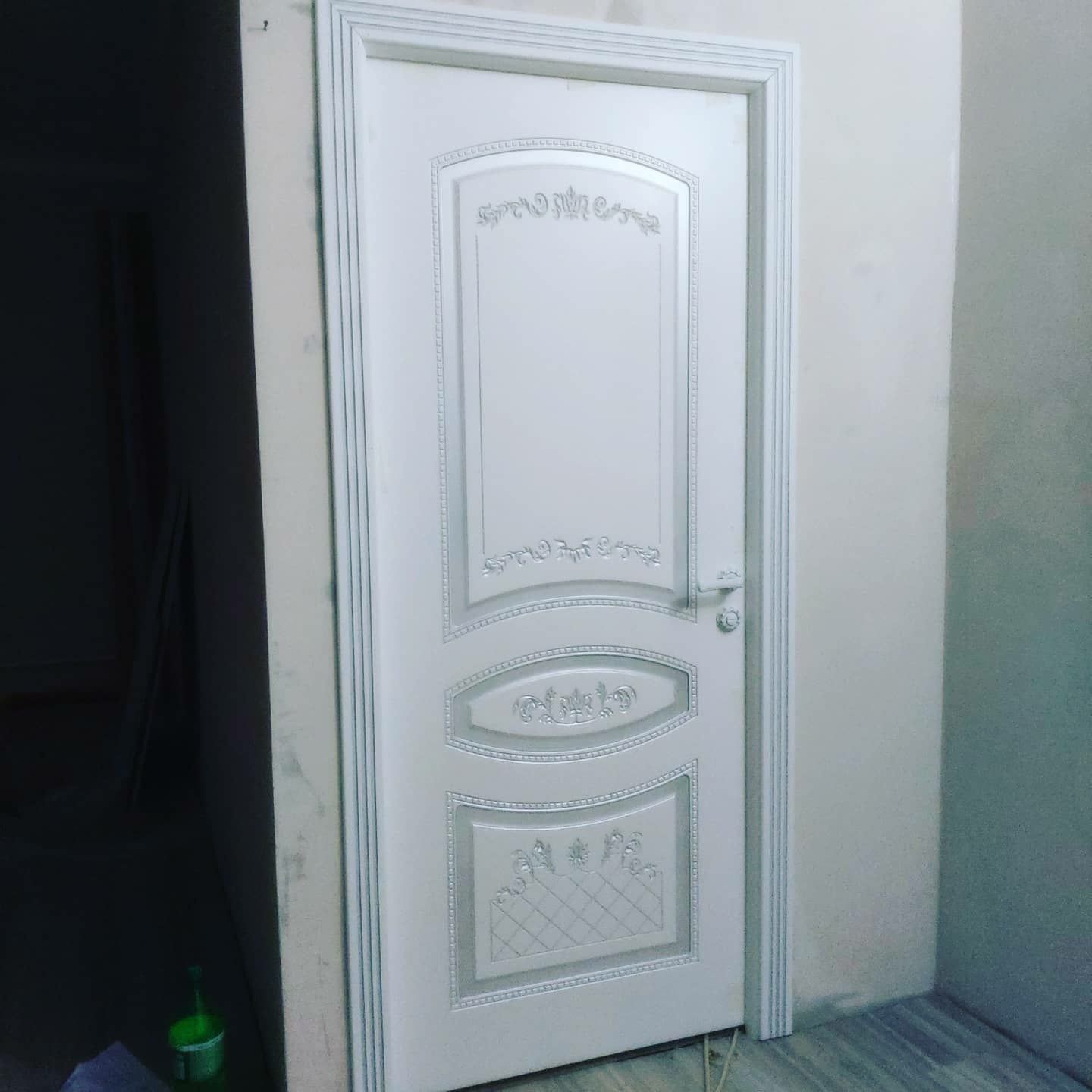 Установка дверей