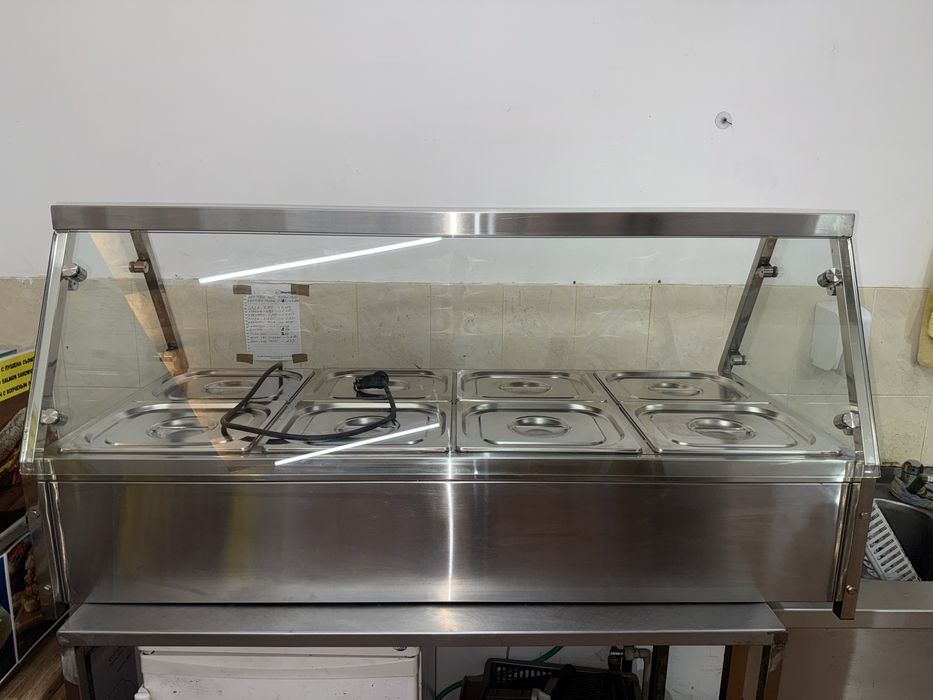 Топла витрина с нагревател