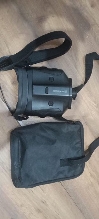 Binoclu cu infrarosu Bresser