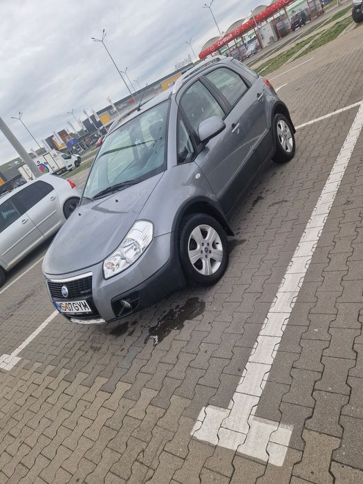 Vând Fiat Sedici (Sx4)