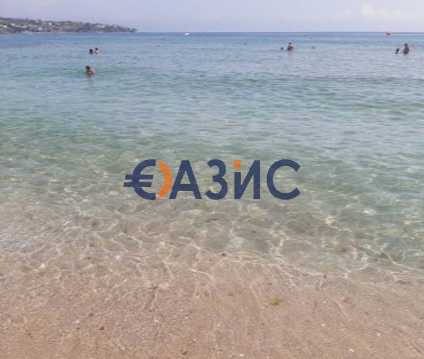 Апартамент с 1 спалня в новата част на" Сикрет Гардън " на комплекс