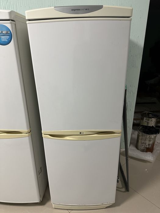 Продам холодильник