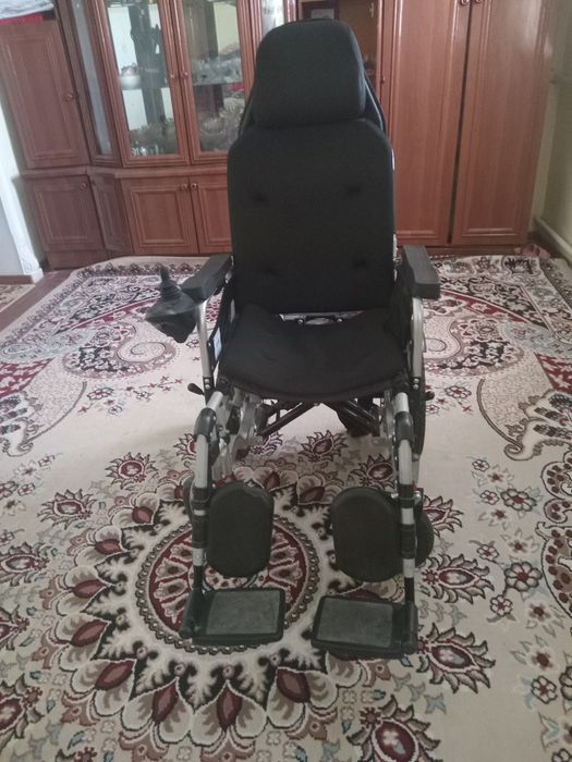 Nogironligi boʻlgan bolalar uchun arava