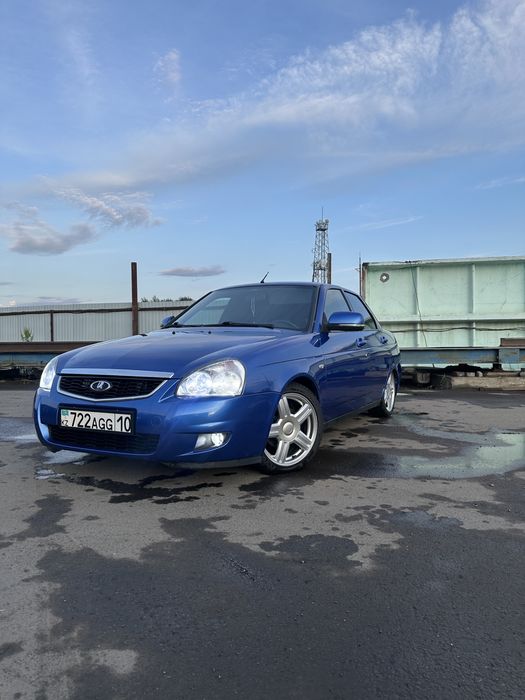 Продаю LADA Priora 2