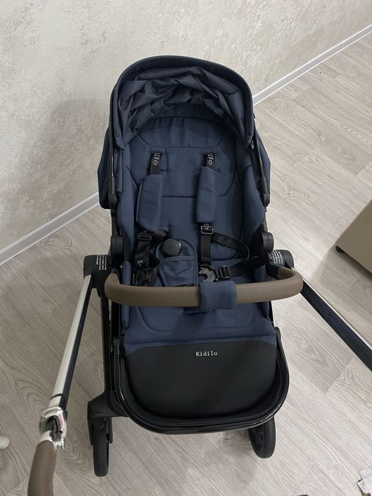 Коляска Kidilo в идеальном состоянии