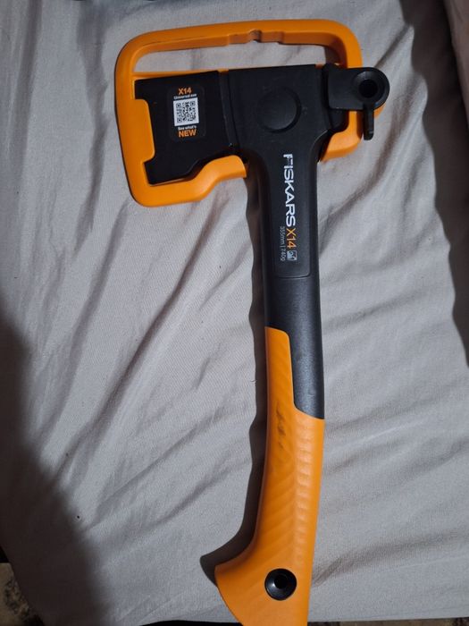 Topor fiskars X14 nou