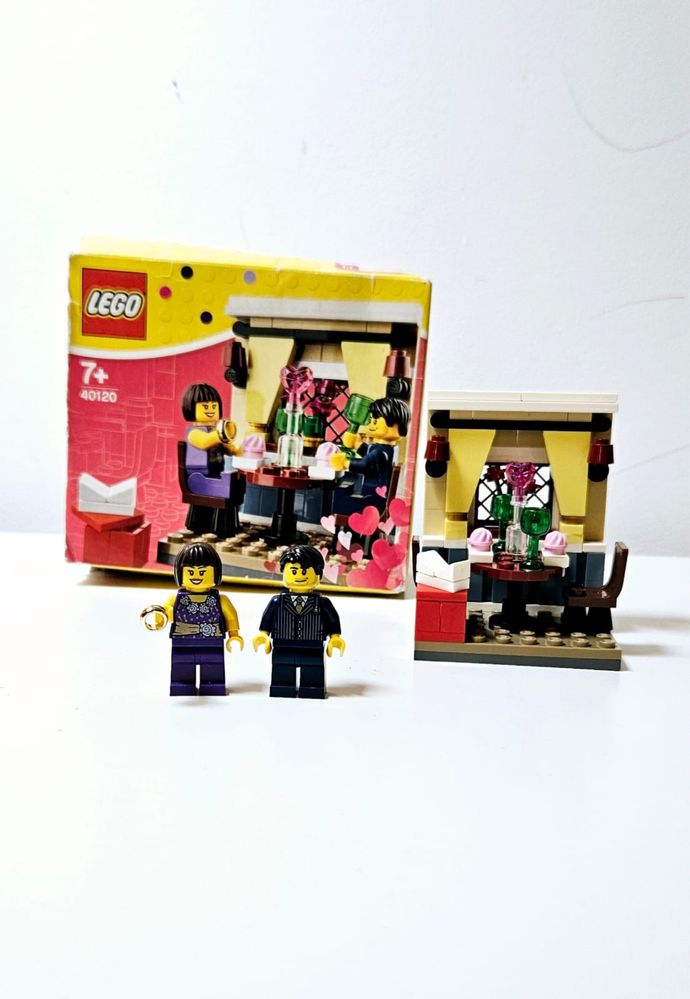 Lego Seasonal 40120 - Valentine’s Day Dinner (2015)