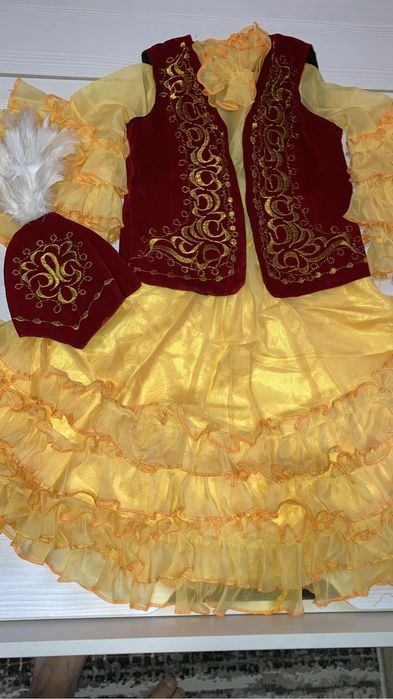 Национальное казахское платье