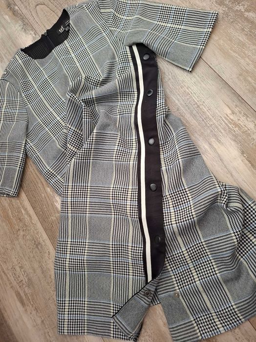 Дамска къса Рокля ZARA Xs