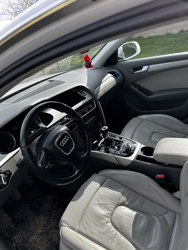 Vamd Audi A4 2012 Scaune ventilate/Distronic/Full led