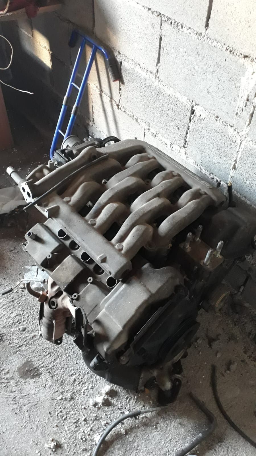 Продам двигатель Мазда MPV