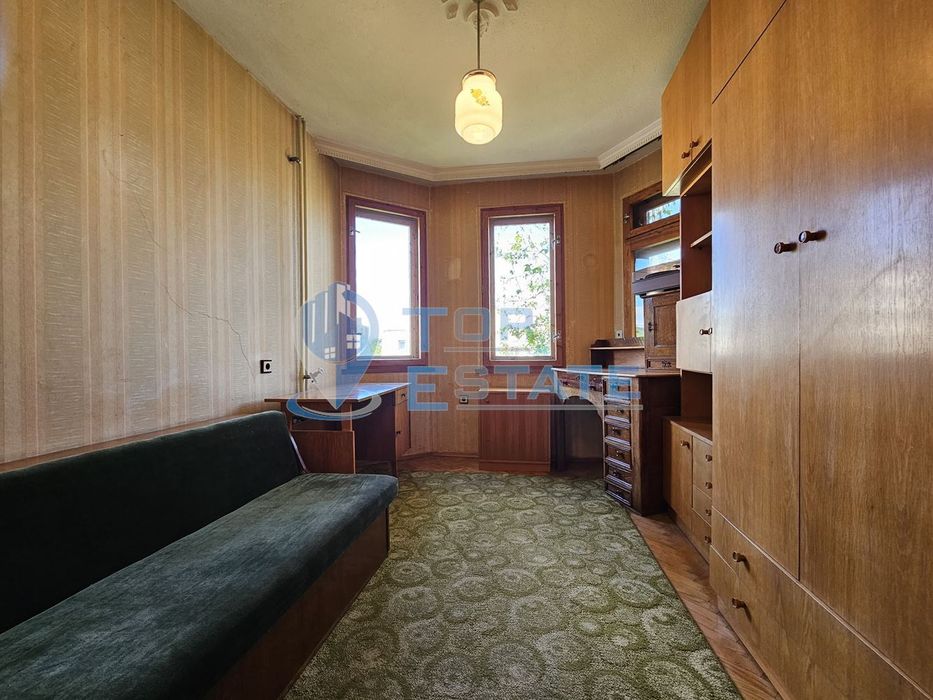 Продава се Многостаен апартамент в Велико Търново, Бузлуджа - 104 кв.м за 1645 €/кв.м - Снимка #8