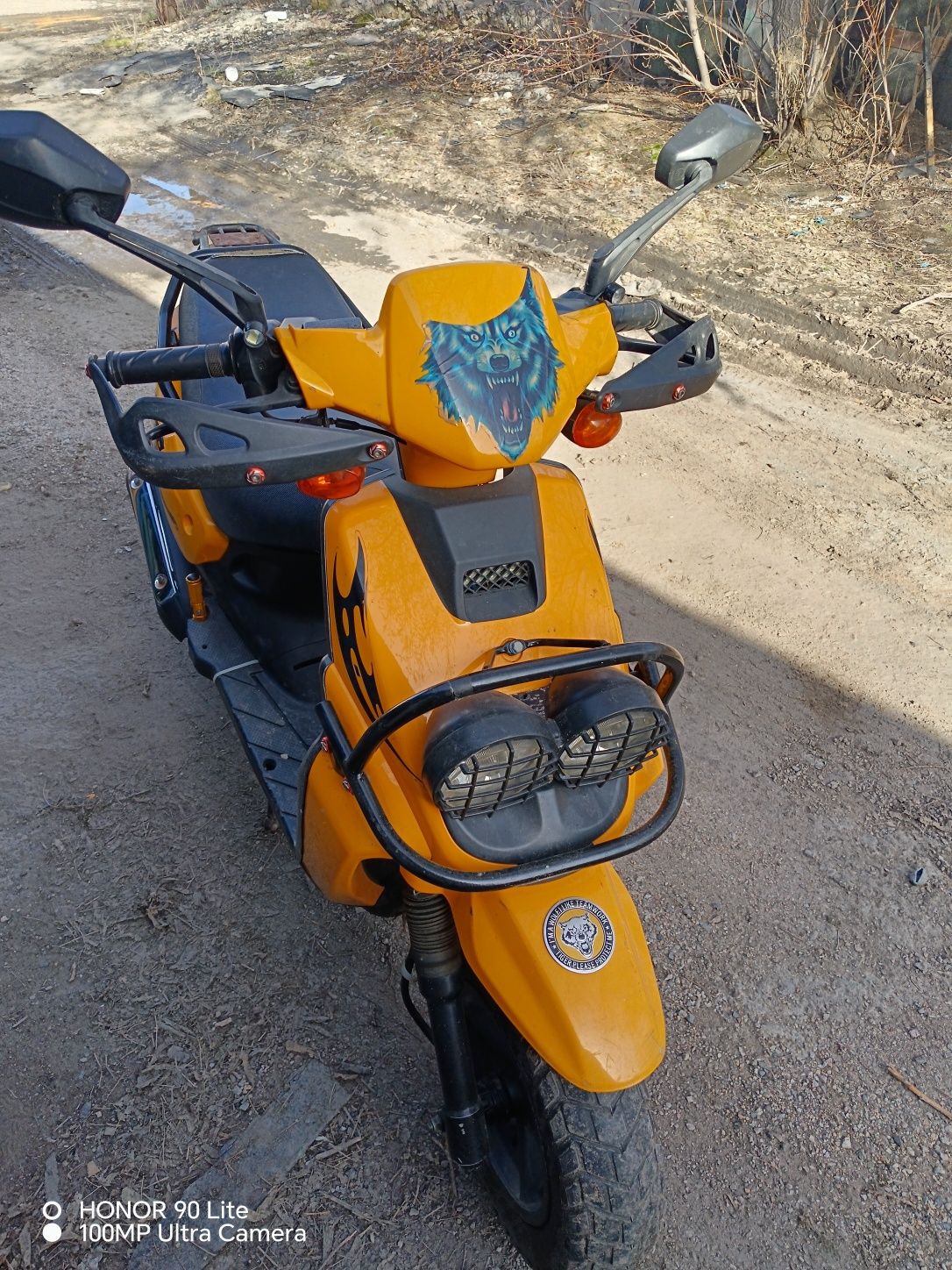 Продам скутер 125cc. Bwi