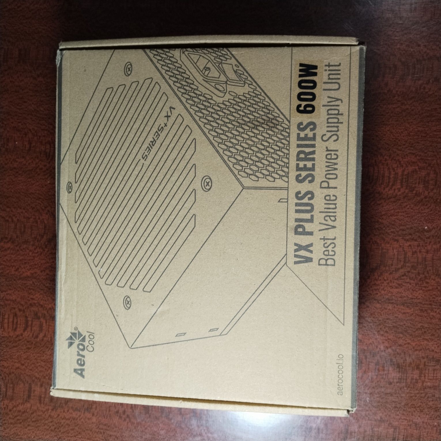 Блок питания AeroCool VX PLUS 600