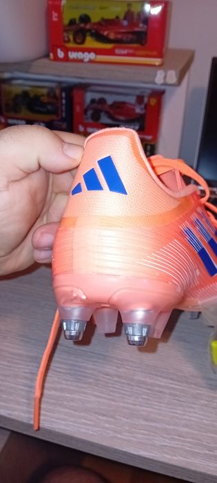Ghete fotbal Adidas F50 marime 40