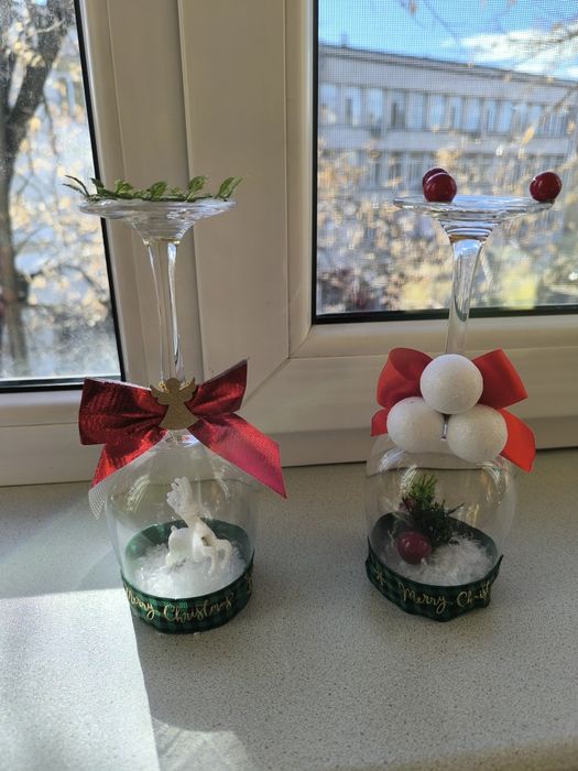 Коледни свещници