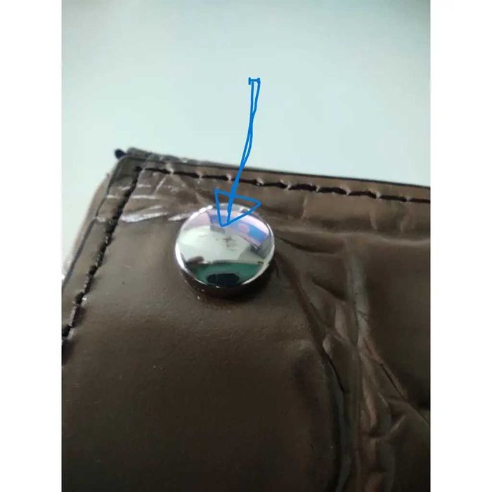 Кафява малка дамска чанта почти нова