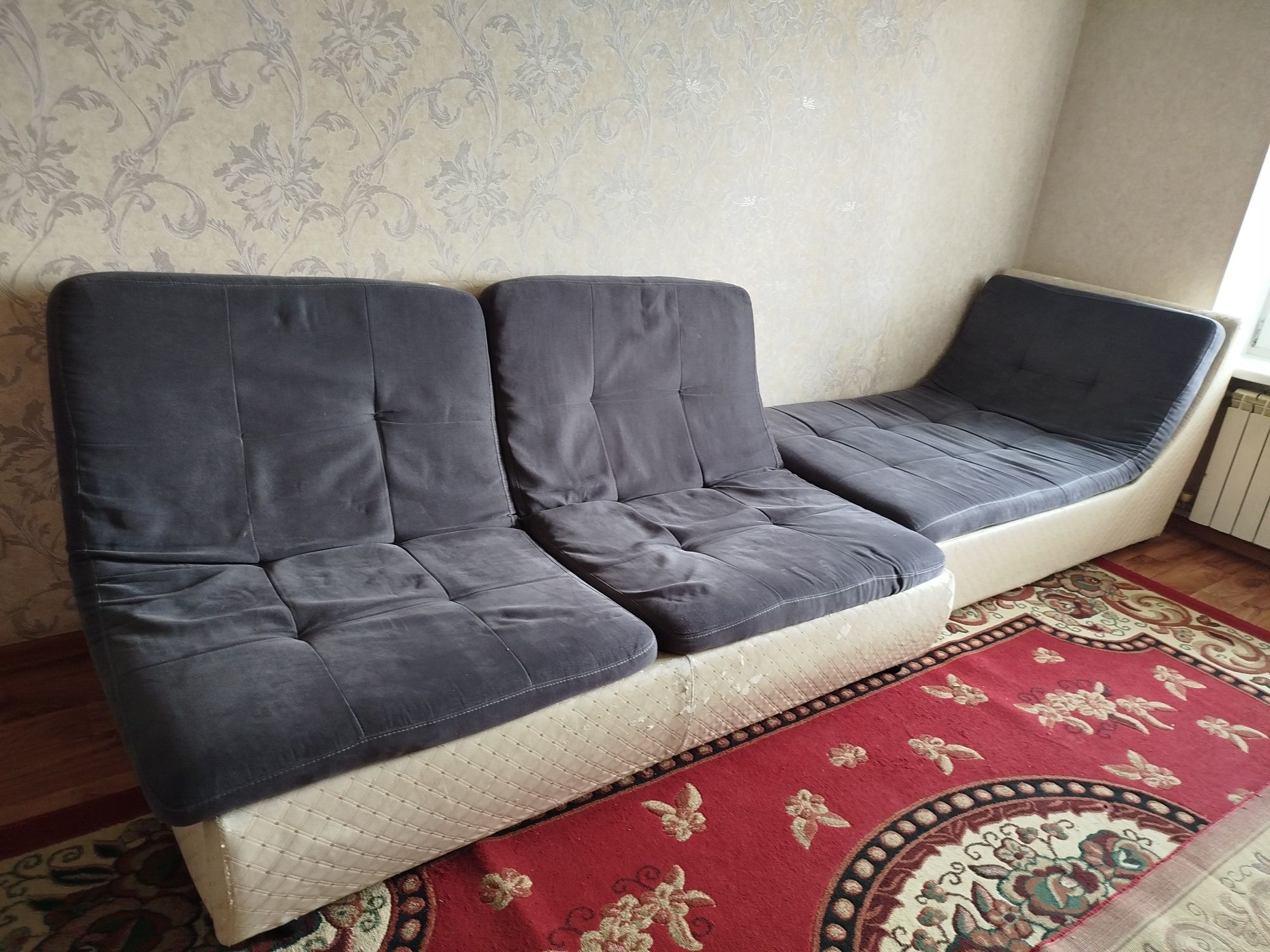 Сразу 2 дивана продаю в комплект