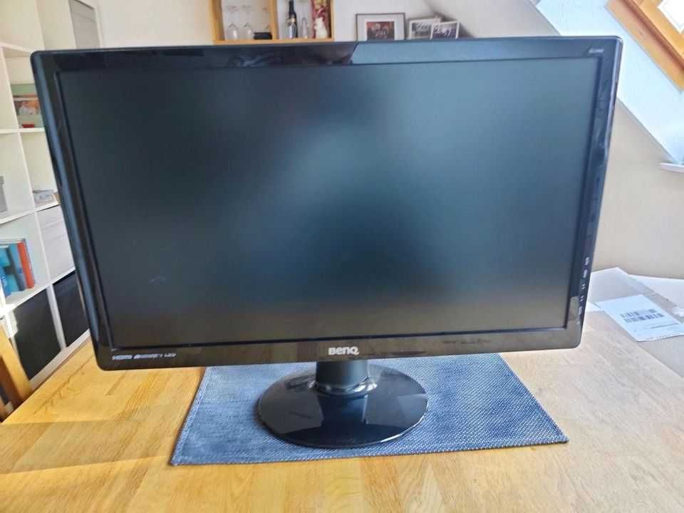 Monitoare LED BenQ 24 FullHD DVI HDMI Negru GL2440 / GL2450 / G2420HDB