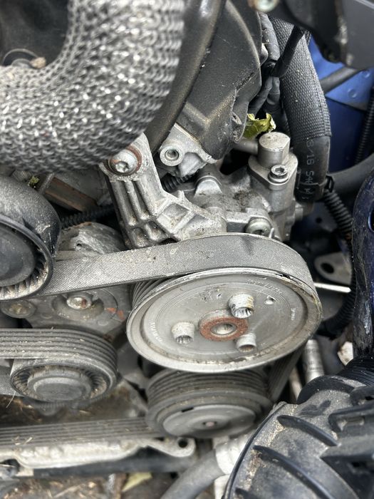 Pompă servo direcție Volkswagen Touareg 7P 3.0 Tfi 2016