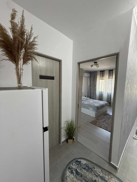 Vand garsoniera mioveni