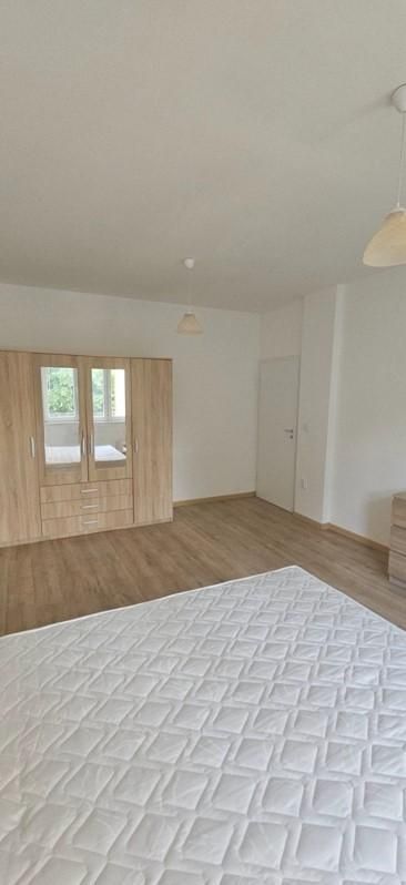 Дава се под наем Двустаен апартамент в София, Център - 46 кв.м за 850 € - Снимка #3